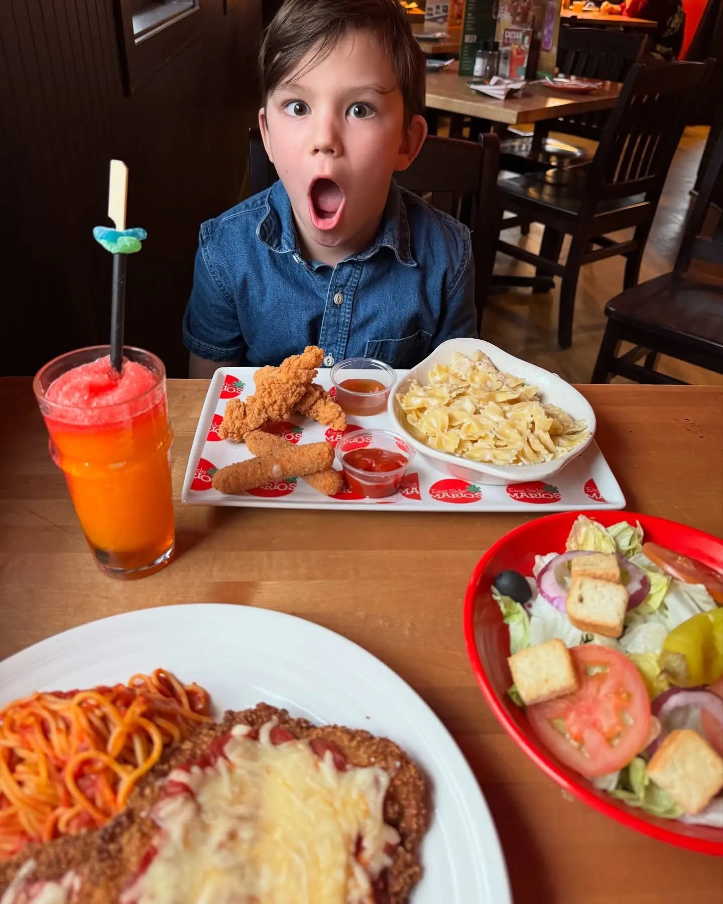 Kids Eat Free - Image 1