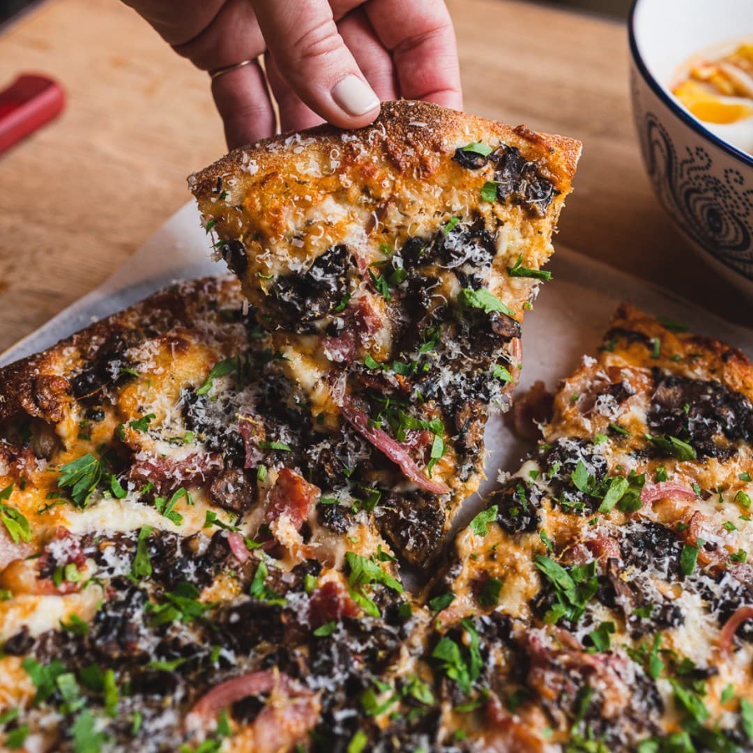 Monday: Two Pizza's for $30 - Image 1