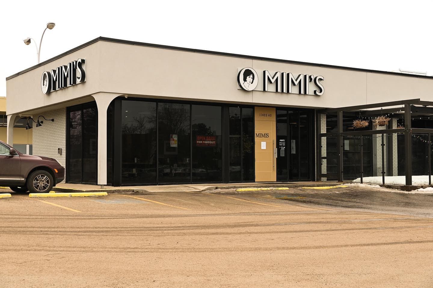 Mimi's Pub - Image 1